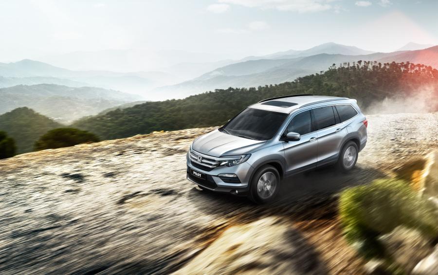  Honda Pilot 2015 года  (CIS) (фото 14 из 30)